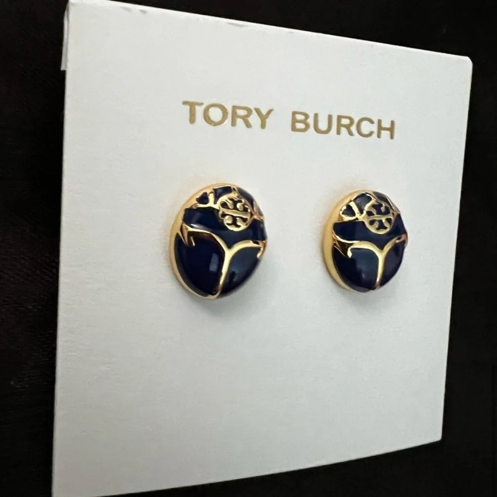 🔥🔥Authentic Designer Earrings At Awesome Prices To Buy Now & Save Price Firm